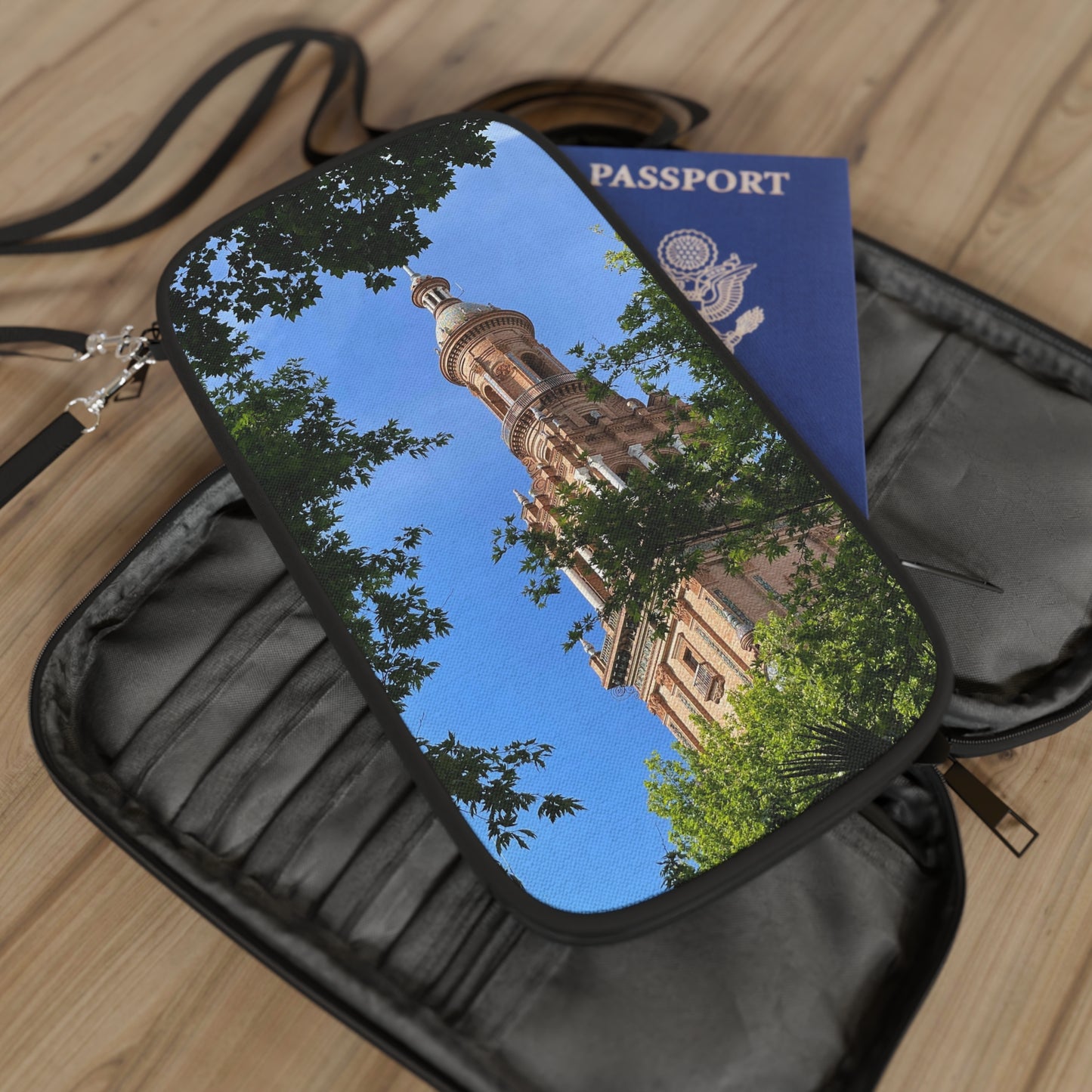 "Plaza de Espana" (Passport Wallet)
